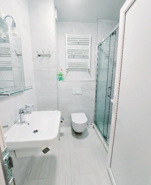 Apartment Andria Μπατούμι